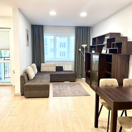 Osapart Comfortable Apartment In A Complex Great Britain Lviv Exterior photo