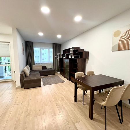 Osapart Comfortable Apartment In A Complex Great Britain Lviv Exterior photo