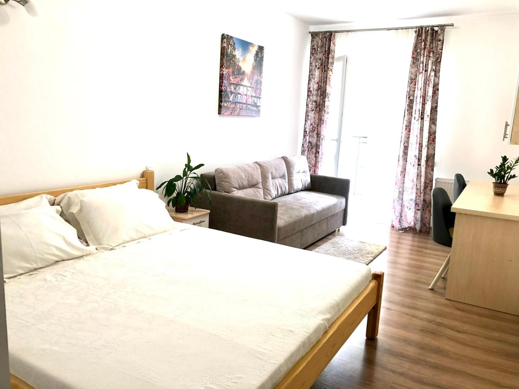 Osapart Comfortable Apartment In A Complex Great Britain Lviv Exterior photo
