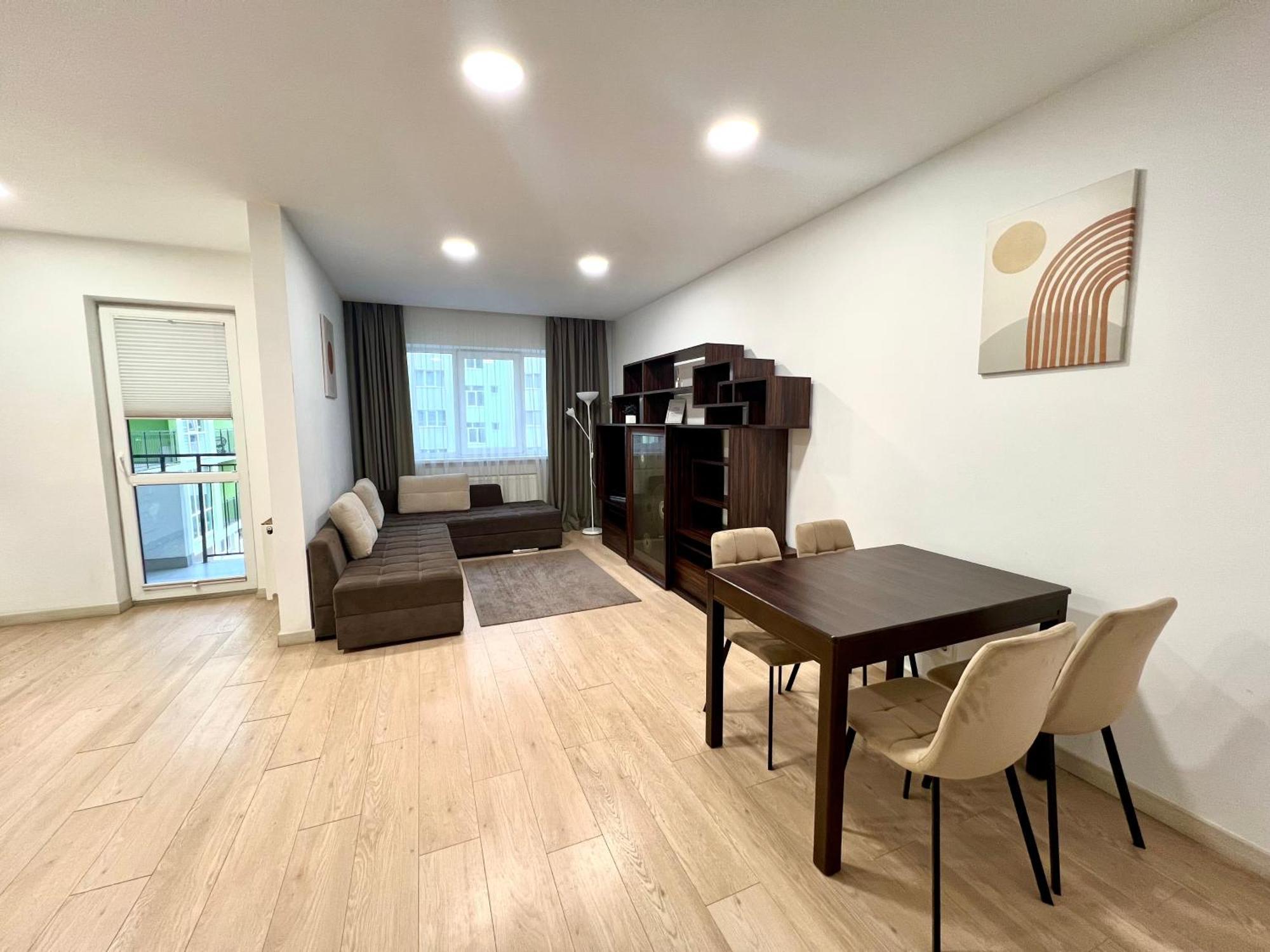 Osapart Comfortable Apartment In A Complex Great Britain Lviv Exterior photo