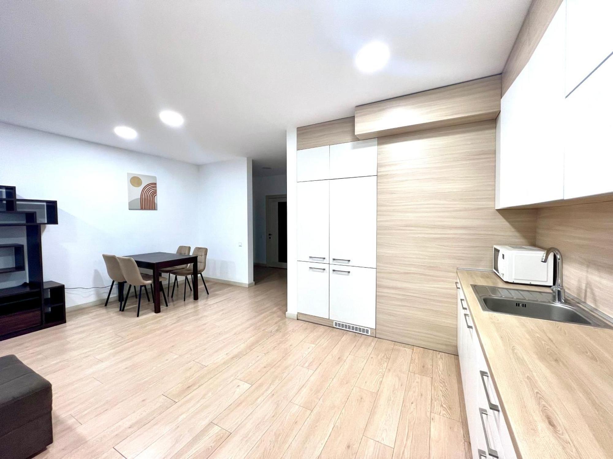 Osapart Comfortable Apartment In A Complex Great Britain Lviv Exterior photo