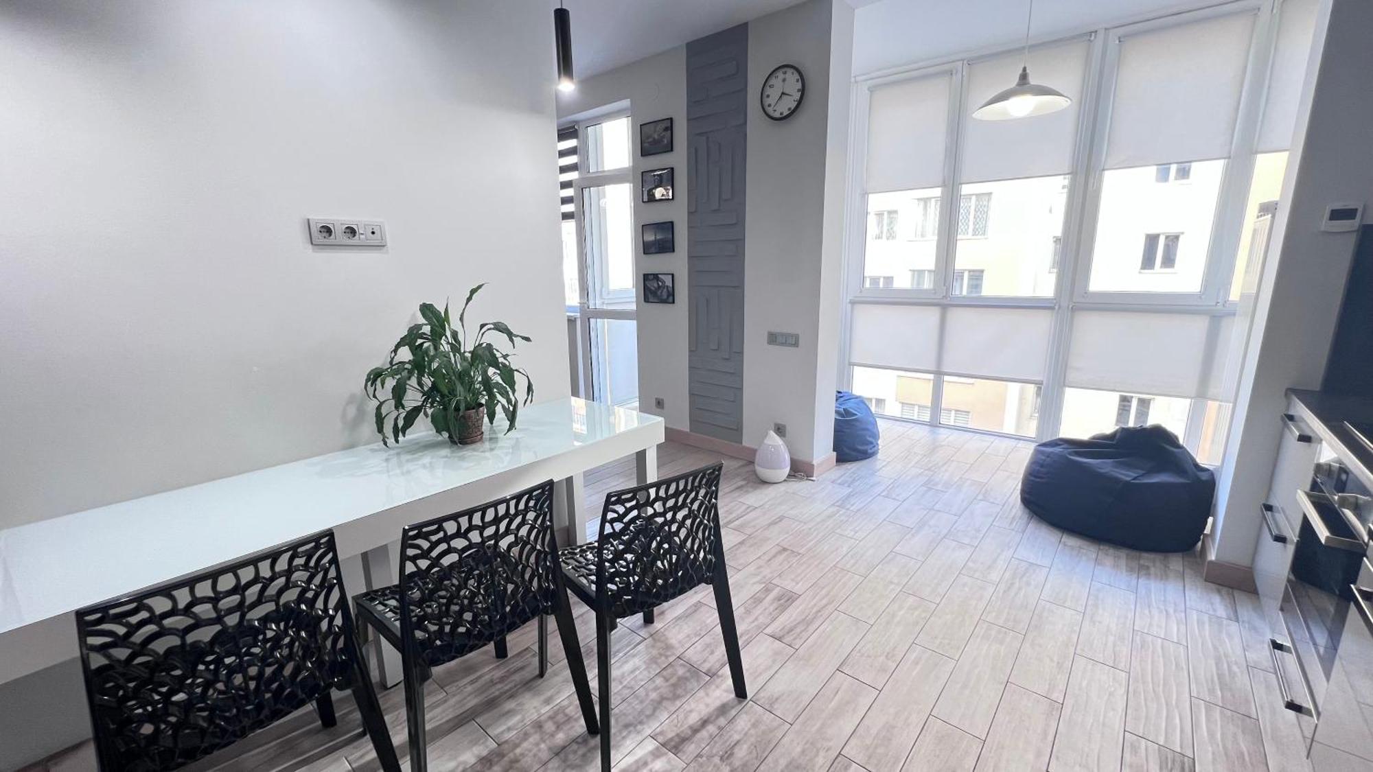 Osapart Comfortable Apartment In A Complex Great Britain Lviv Exterior photo